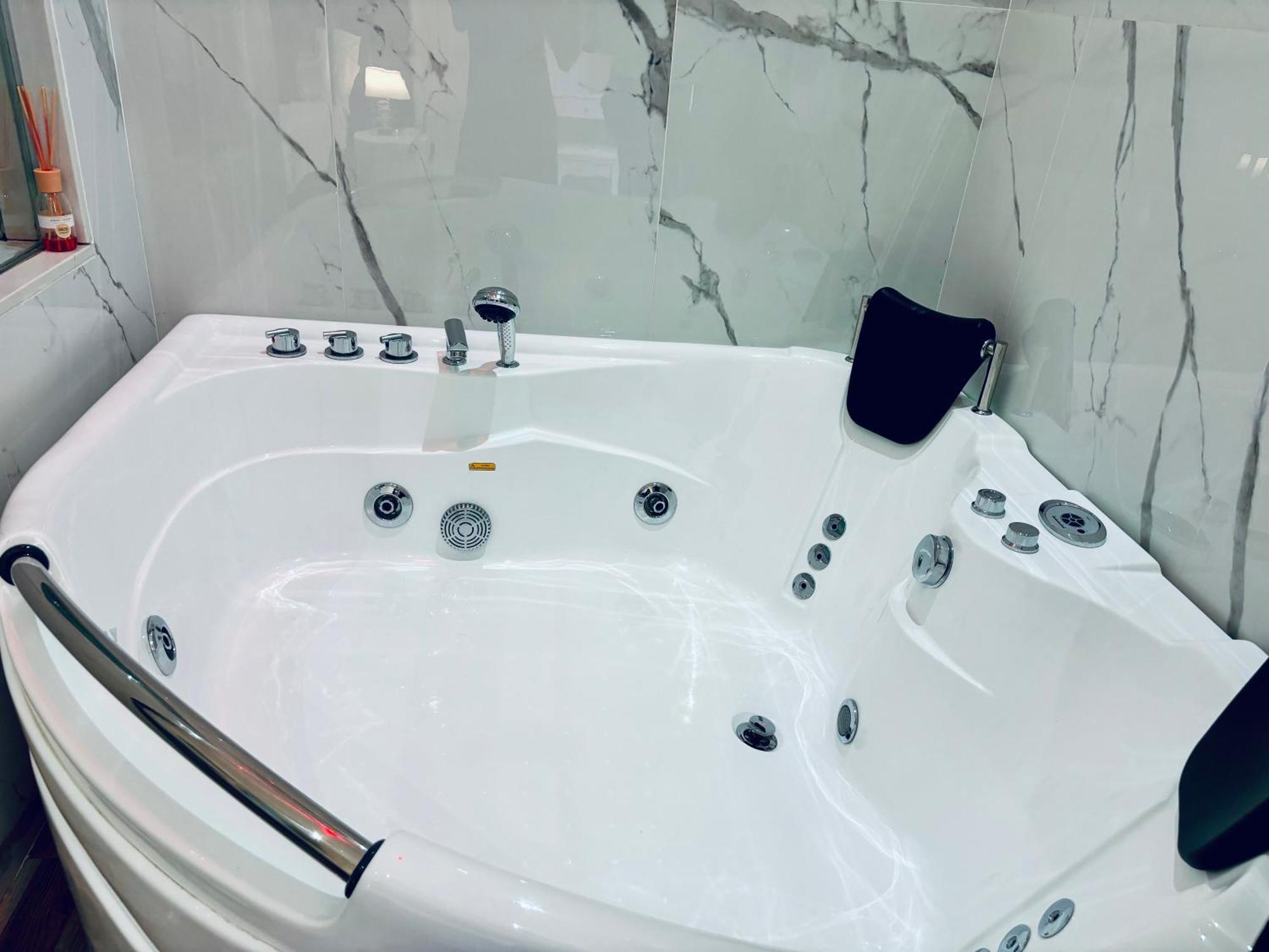 Matriosca Suites Rome Bagian luar foto