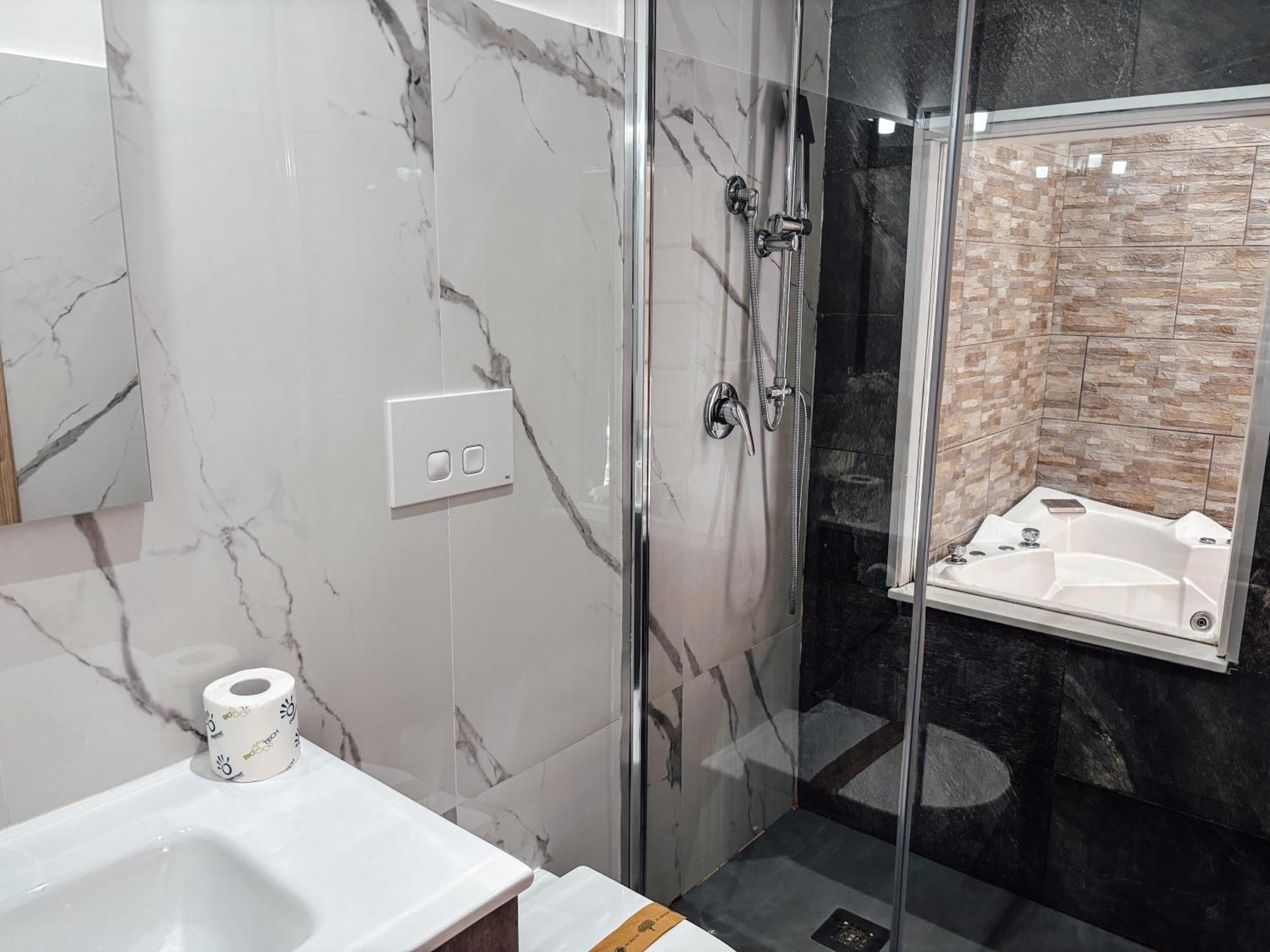 Matriosca Suites Rome Bagian luar foto